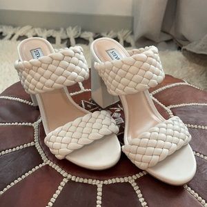 Steve Madden Tangle sandal heel in off white